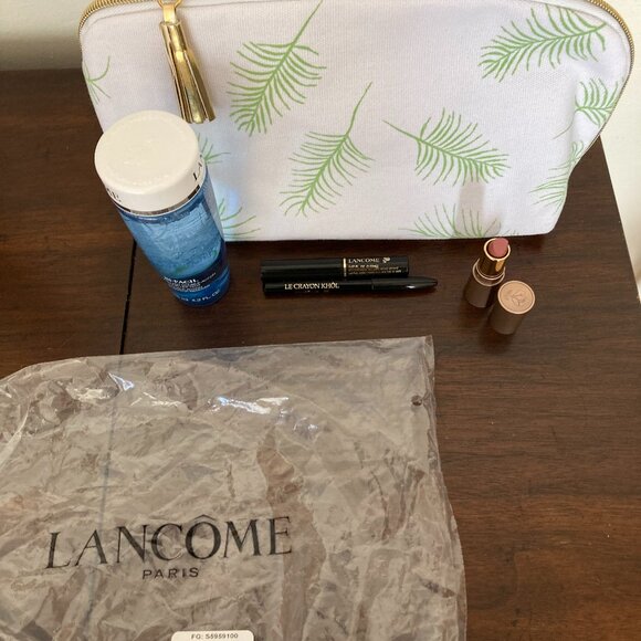 Lancome makeup and new pouch - Picture 1 of 8
